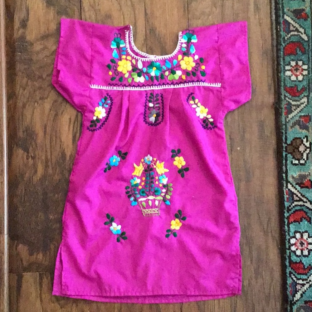 KIDS Embroidered dress